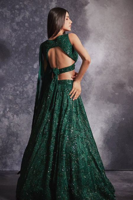Shop Varun Chakkilam Green Silk Organza Embroidered Sequin Sweetheart Neck Floral Lehenga Set at Aza Fashions Shop_Varun Chakkilam_Green Silk Organza Embroidered Sequin Sweetheart Neck Floral Lehenga Set _at_Aza_Fashions