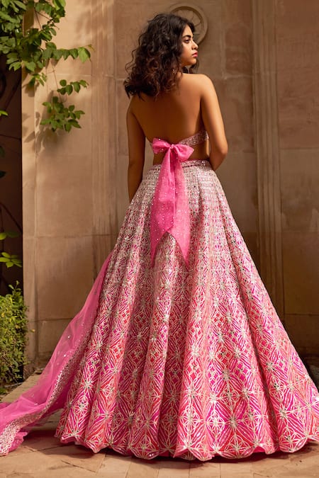 Shop_Seema Gujral_Pink Net V Neck Applique Lehenga Set _at_Aza_Fashions