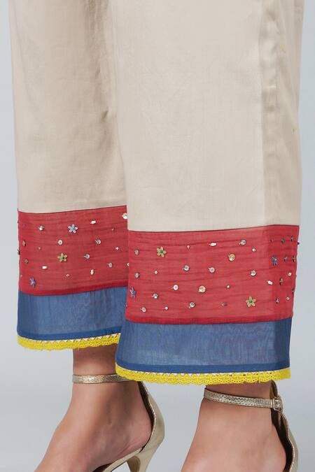 Devyani Mehrotra_Beige Chanderi 40grm Applique Floral Pattern V Neck Angarkha Set_at_Aza_Fashions