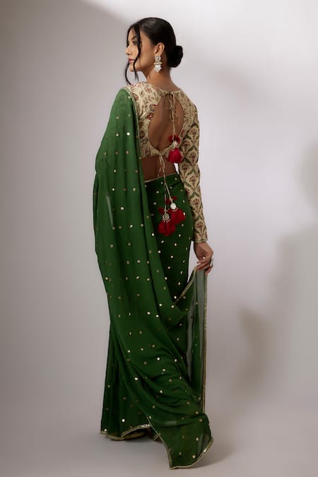 Shop Nadima Saqib Emerald Green Crepe Sequins, Embroidery Plunge Badla Saree With Printed Blouse at Aza Fashions Shop_Nadima Saqib_Emerald Green Crepe Sequins, Embroidery Plunge Badla Saree With Printed Blouse _at_Aza_Fashions