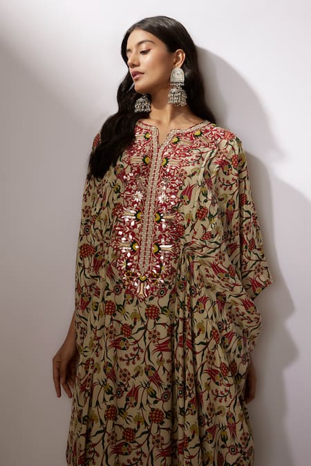 Buy_Nadima Saqib_Beige Crepe Zari Split V-neck Botanical Print Kaftan _Online_at_Aza_Fashions