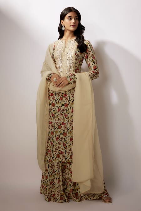 Nadima Saqib Beige Crepe, Organza Embroidery Split V-neck Printed Kurta Palazzo Set at Aza Fashions Nadima Saqib_Beige Crepe, Organza Embroidery Split V-neck Printed Kurta Palazzo Set _at_Aza_Fashions