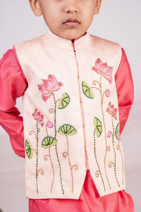 Shop Toplove Peach Cotton, Silk Embroidery, Sequins, Cut Work Floral Cutdana Kurta Set Online at Aza Fashions Shop_Toplove_Peach Cotton, Silk Embroidery, Sequins, Cut Work Floral Cutdana Kurta Set _Online_at_Aza_Fashions