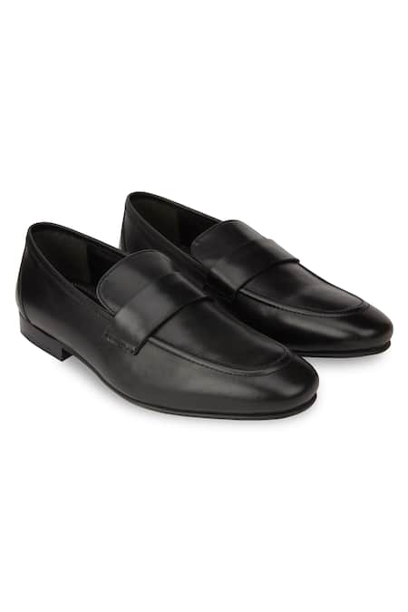 Hats Off Accessories Leather Matte Loafers 