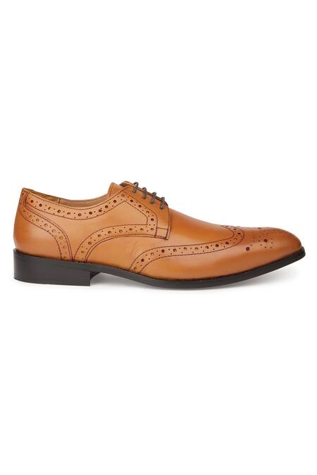 Shop Hats Off Accessories Brown Cut Work Textured Leather Oxford Shoes Online at Aza Fashions Shop_Hats Off Accessories_Brown Cut Work Textured Leather Oxford Shoes_Online_at_Aza_Fashions