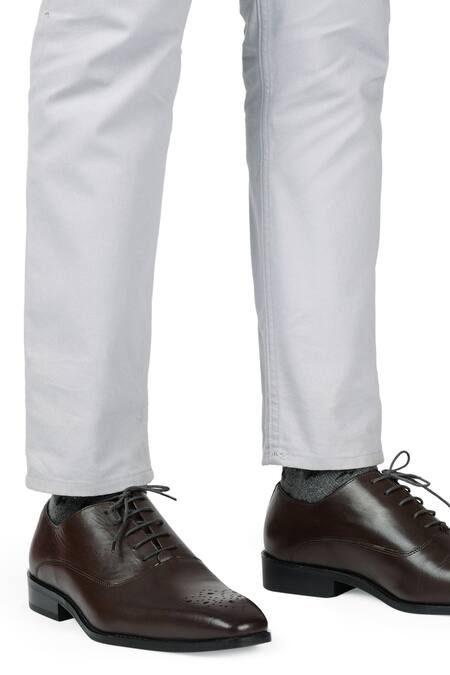 Buy Hats Off Accessories Brown Perforated Texture Oxford Shoes Buy_Hats Off Accessories_Brown Perforated Texture Oxford Shoes
