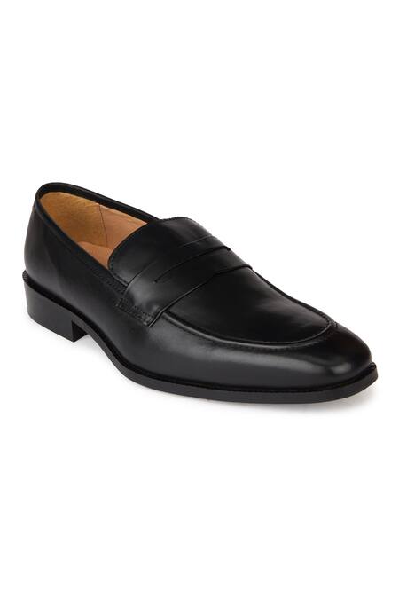 Hats Off Accessories Black Genuine Leather Penny Loafers Online at Aza Fashions Hats Off Accessories_Black Genuine Leather Penny Loafers_Online_at_Aza_Fashions