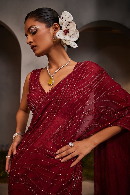 Wardrobe essentials ~ The 4 blouses you will ever need to match any saree!  – The Surreal Sagittarian