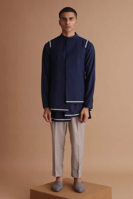 Tisa - Men Asymmetric Panel Bundi Kurta Set 