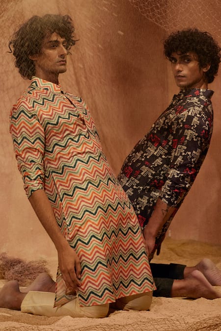 Buy_Eleven Brothers_Black Silk, Cotton Night Printed Kurta And Pant Set _Online_at_Aza_Fashions