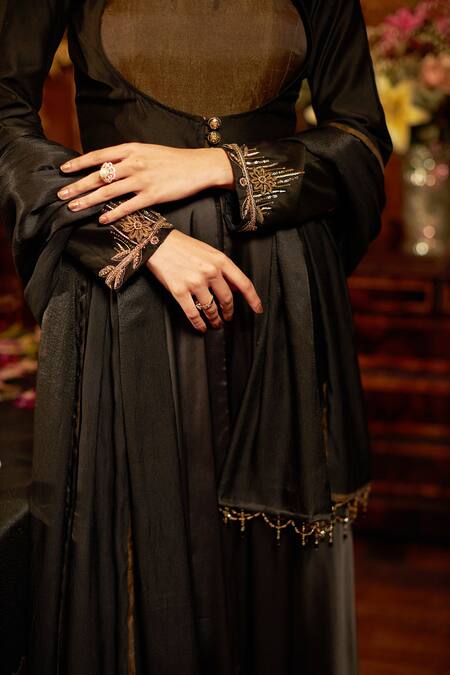 Buy Shreeka Black Chanderi, Satin, Organza Zari, Placement Zardozi Embroidered Anarkali Set Online at Aza Fashions Buy_Shreeka_Black Chanderi, Satin, Organza Zari, Placement Zardozi Embroidered Anarkali Set _Online_at_Aza_Fashions