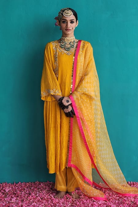 Pooja Singhal Yellow Kurta Viscose Silk Embroidery Sequin Round Gathered Neckline Set 