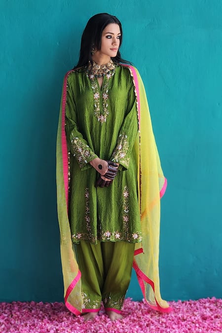 Pooja Singhal Green Kurta And Salwar Viscose Silk Embroidery Sequin Notched Placement Set