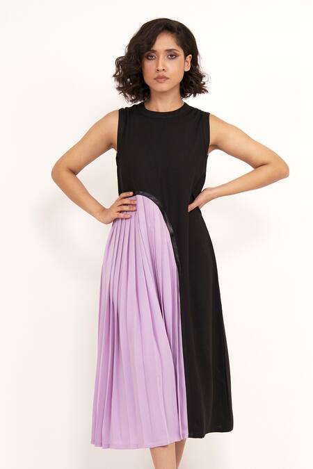 Shop House Of Behram Black Modal Round Neck Color Block Pleated Dress Online at Aza Fashions Shop_House Of Behram_Black Modal Round Neck Color Block Pleated Dress _Online_at_Aza_Fashions