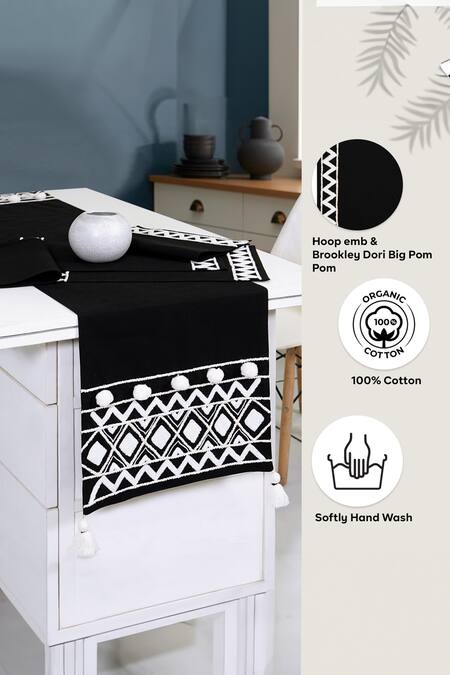 Buy_Ode & Cloe_Black 100% Cotton Dori, Embroidered Runner And Mat Set_Online_at_Aza_Fashions
