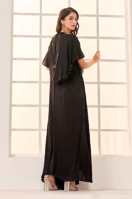 Masumi Mewawalla X AZA Placement Embroidered Layered Kaftan