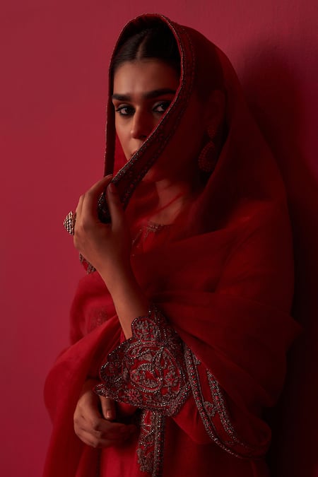 Buy Adaara Couture Red Cotton, Silk, Organza Embroidery, Metallic Bliss Printed Kurta Palazzo Set Buy_Adaara Couture_Red Cotton, Silk, Organza Embroidery, Metallic Bliss Printed Kurta Palazzo Set