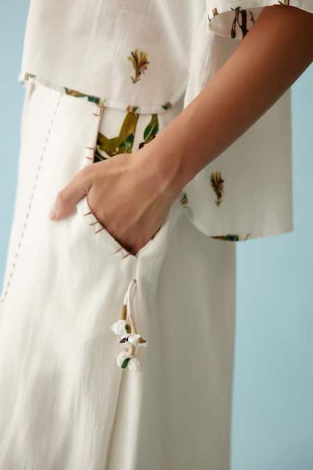 Buy_Nikasha_Off White Cotton Textured Baggy Pant _Online_at_Aza_Fashions