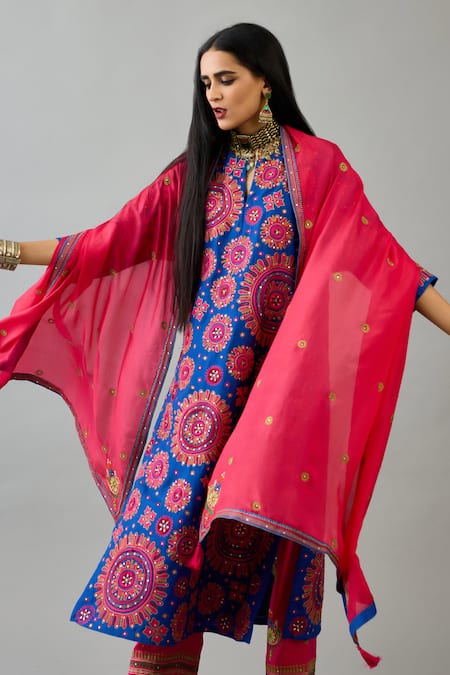 Kora_Blue Silk Sequins, Embroidery Split V-neck Thread Straight Kurta Set _at_Aza_Fashions