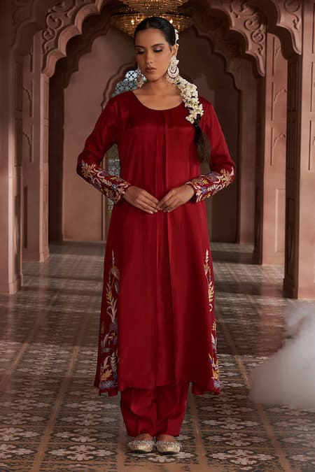 Megha Pitti Maroon Habutai Silk Floral Embroidered Round Bloom Kurta Set 