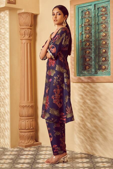 Shop Megha Pitti Blue Silk Scoop Neck Botanic Print Kurta And Pant Co-ord Set Online at Aza Fashions Shop_Megha Pitti_Blue Silk Scoop Neck Botanic Print Kurta And Pant Co-ord Set _Online_at_Aza_Fashions
