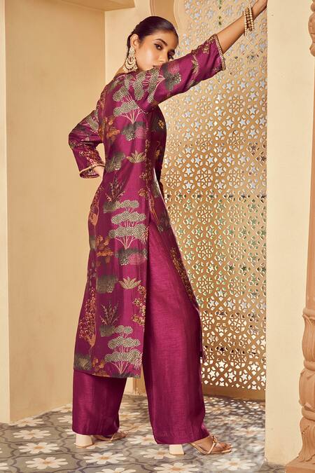 Megha Pitti Purple Silk, Bamboo Embroidery V-neck Botanic Print Kurta Pant Set at Aza Fashions Megha Pitti_Purple Silk, Bamboo Embroidery V-neck Botanic Print Kurta Pant Set _at_Aza_Fashions