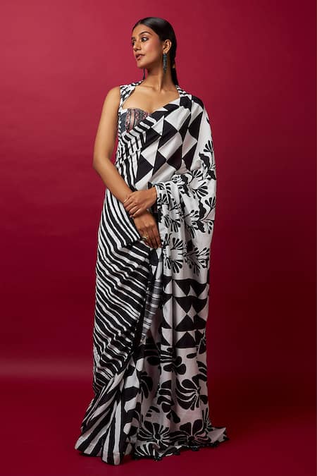 Vedika M_Multi Color Silk Sequins Sweetheart Neck Abstract Print Pre-stitched Saree _Online_at_Aza_Fashions