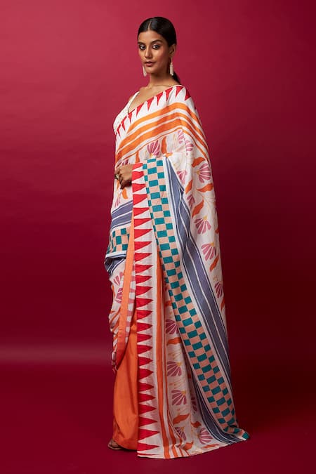 Vedika M_Multi Color Silk Sequins Pre-stitched Abstract Geometric Print Saree With Blouse _Online_at_Aza_Fashions