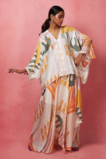 Vedika M_Multi Color Satin, Organza Sequins V-neck Abstract Print Top With Draped Pant _Online_at_Aza_Fashions