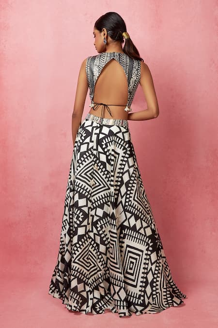 Shop Vedika M Multi Color Silk, Satin, Organza Geometric Print Lehenga With Embellished Blouse at Aza Fashions Shop_Vedika M_Multi Color Silk, Satin, Organza Geometric Print Lehenga With Embellished Blouse _at_Aza_Fashions