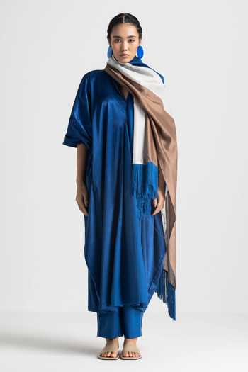 Buy_Three_Blue Satin, Lycra Embroidery Collared Plain Dolman Sleeve Kaftan _Online_at_Aza_Fashions