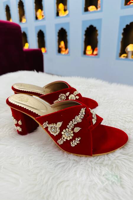 Buy Mehandi Womens Kolhapuri Chappal handcrafted Summer Shoes, Indian Style  , Heels Sandals, Women Sandals, Flats,ethnic Sandals,flip Flops Online in  India - Etsy