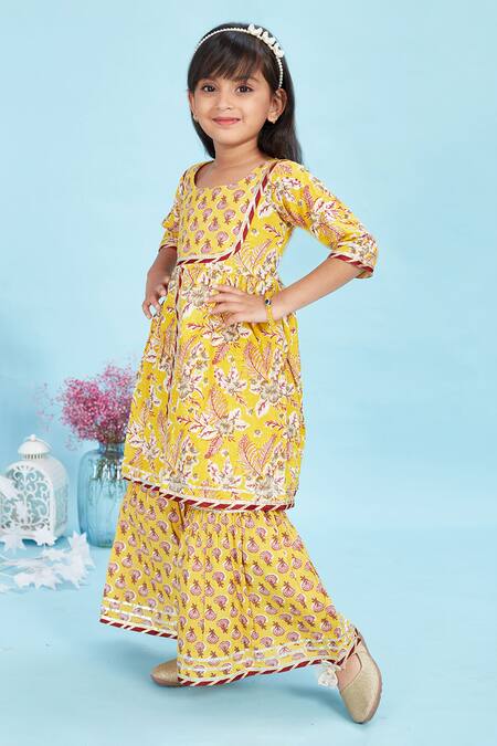 Buy_Maaikid_Yellow Cotton Piping Floral Print Front Slit Kurta And Sharara Set _Online_at_Aza_Fashions