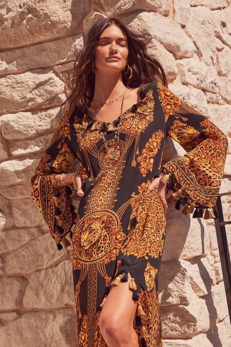 Buy Zariaah Black Viscose, Silk Tassels V-neck Cleopatra Leopard Print Long Tunic Online at Aza Fashions Buy_Zariaah_Black Viscose, Silk Tassels V-neck Cleopatra Leopard Print Long Tunic _Online_at_Aza_Fashions