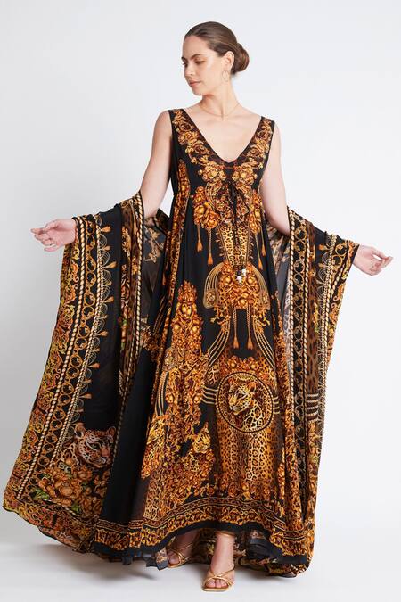 Zariaah_Black Cleopatra Viscose Silk Cape _at_Aza_Fashions