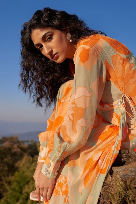 Buy Archana Shah Multi Color Bamberg Silk Cosmo Bloom Print V Neck Kurta With Pant Online at Aza Fashions Buy_Archana Shah_Multi Color Bamberg Silk Cosmo Bloom Print V Neck Kurta With Pant _Online_at_Aza_Fashions