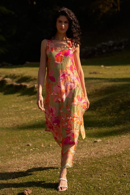 Archana Shah Green Bemberg Silk Lupine Floral Print Tunic And Trouser Set 