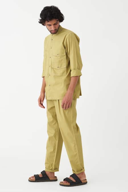 Buy_Three_Green Poplin Solid Front Pleated Pant  _Online_at_Aza_Fashions