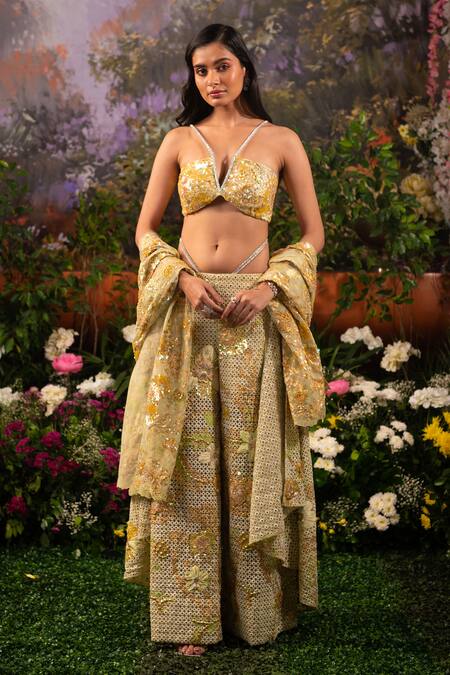 Moledro Green Organza, Cotton Sequins, Alana Rhinestone Embellished Pant Set With Cape Online at Aza Fashions Moledro_Green Organza, Cotton Sequins, Alana Rhinestone Embellished Pant Set With Cape _Online_at_Aza_Fashions