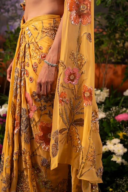 Shop Moledro Yellow Georgette Sequins, Beads Nargis Pre-draped Saree Skirt With Blouse Online at Aza Fashions Shop_Moledro_Yellow Georgette Sequins, Beads Nargis Pre-draped Saree Skirt With Blouse _Online_at_Aza_Fashions