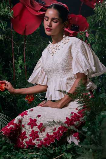 Buy_Chandrima_Ivory Chanderi, Cotton Embroidery High Neck Floral Top _Online_at_Aza_Fashions