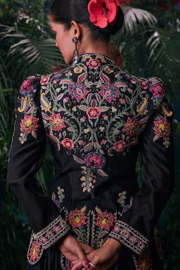 Shop Chandrima Black Chanderi, Cotton Beads, Embroidery V-neck Threadwork And Jacket at Aza Fashions Shop_Chandrima_Black Chanderi, Cotton Beads, Embroidery V-neck Threadwork And Jacket _at_Aza_Fashions