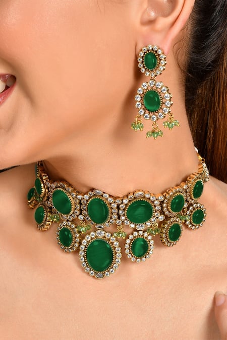 Ishhaara_Green Diamonds, Stones Geometric Embellished Choker Necklace Set _Online_at_Aza_Fashions