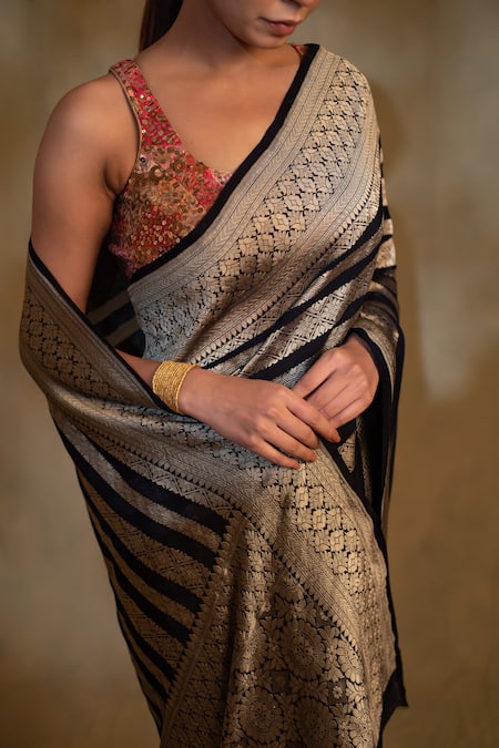 Priyanka Raajiv_Blue Silk Zari Chaitra Floral Pattern Saree With Unstitched Blouse _at_Aza_Fashions