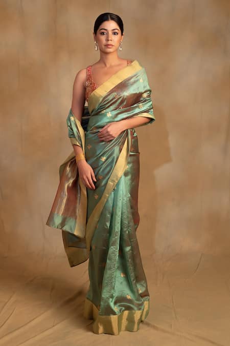Priyanka Raajiv_Green Silk, Chanderi Harela Floral Pattern Saree With Unstitched Blouse _Online_at_Aza_Fashions
