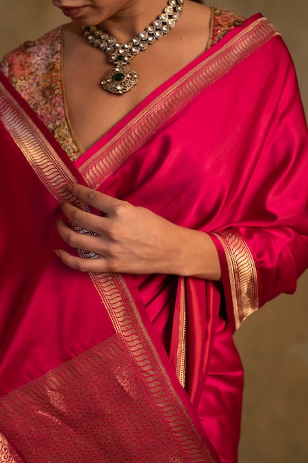 Priyanka Raajiv_Pink Silk Zari Navroz Swirl Border Saree With Unstitched Blouse Piece _at_Aza_Fashions