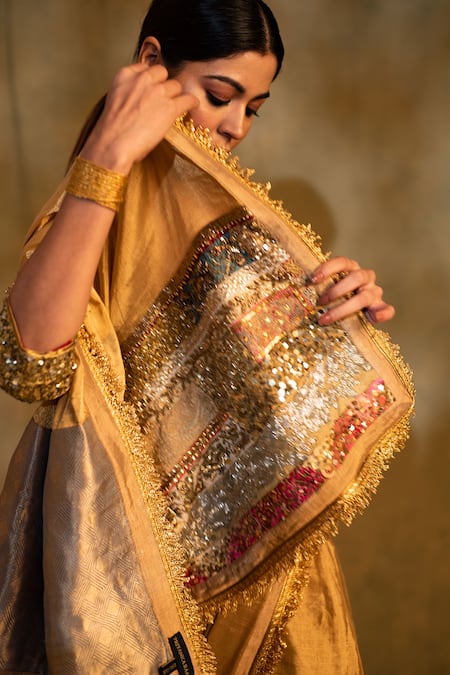 Shop_Priyanka Raajiv_Gold Silk, Purnima Zardozi Palla Embroidered Saree With Unstitched Blouse Piece _Online_at_Aza_Fashions
