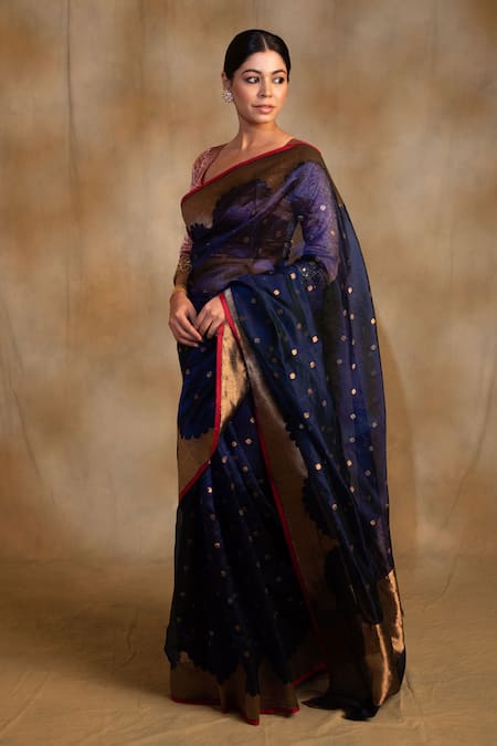 Buy_Priyanka Raajiv_Blue Silk, Sora Reverse Scallop Border Saree With Unstitched Blouse Piece _Online_at_Aza_Fashions