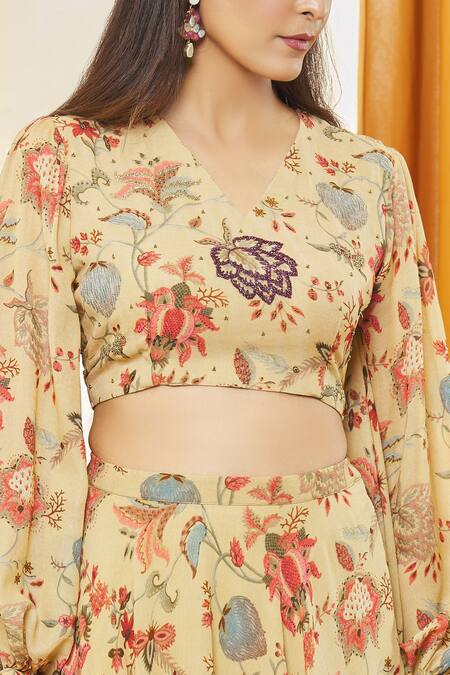 Shop Label Shristi Chetani Beige Georgette, Taffeta, Net Embroidery V-neck Florette Print Lehenga Set Online at Aza Fashions Shop_Label Shristi Chetani_Beige Georgette, Taffeta, Net Embroidery V-neck Florette Print Lehenga Set _Online_at_Aza_Fashions