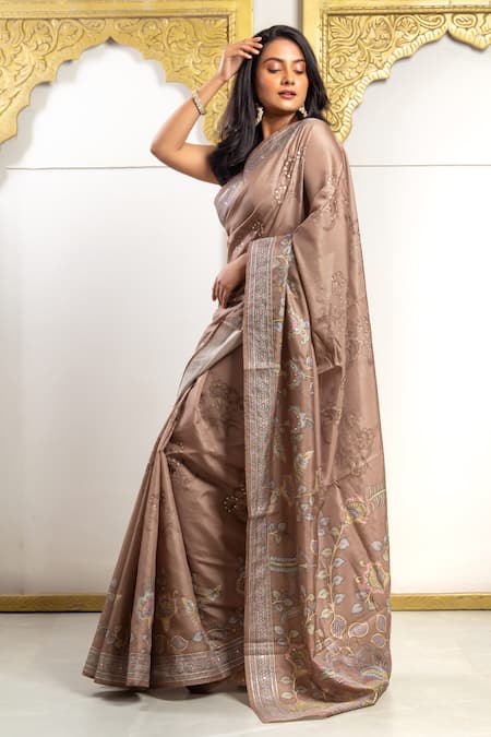 Buy Sayisha Brown Tussar Zinnia Bloom Print Saree With Unstitched Blouse Piece Online at Aza Fashions Buy_Sayisha_Brown Tussar Zinnia Bloom Print Saree With Unstitched Blouse Piece_Online_at_Aza_Fashions